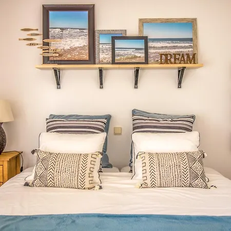 #007 Bright Apartment Comfortable Stay *