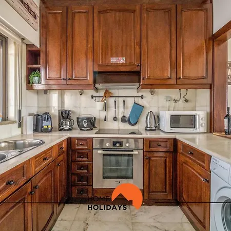 #007 Foxy W By Holidays *